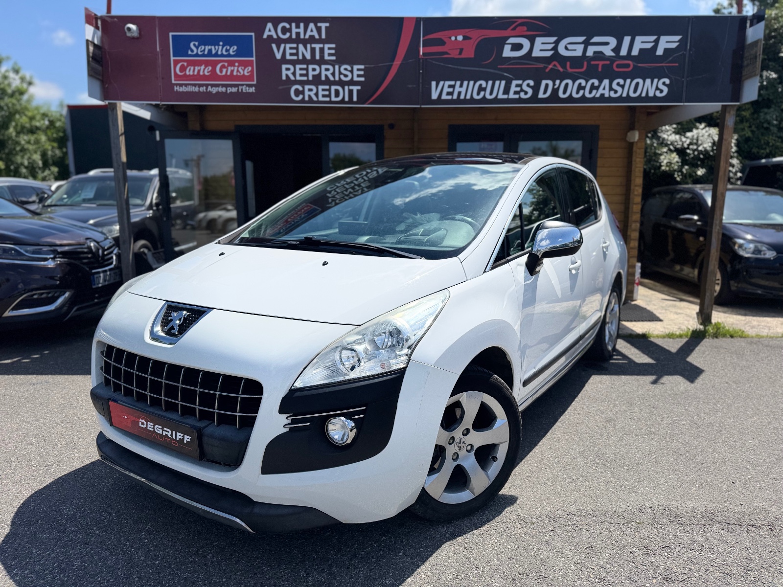 PEUGEOT 3008 1.6 HDi 115ch FAP Style