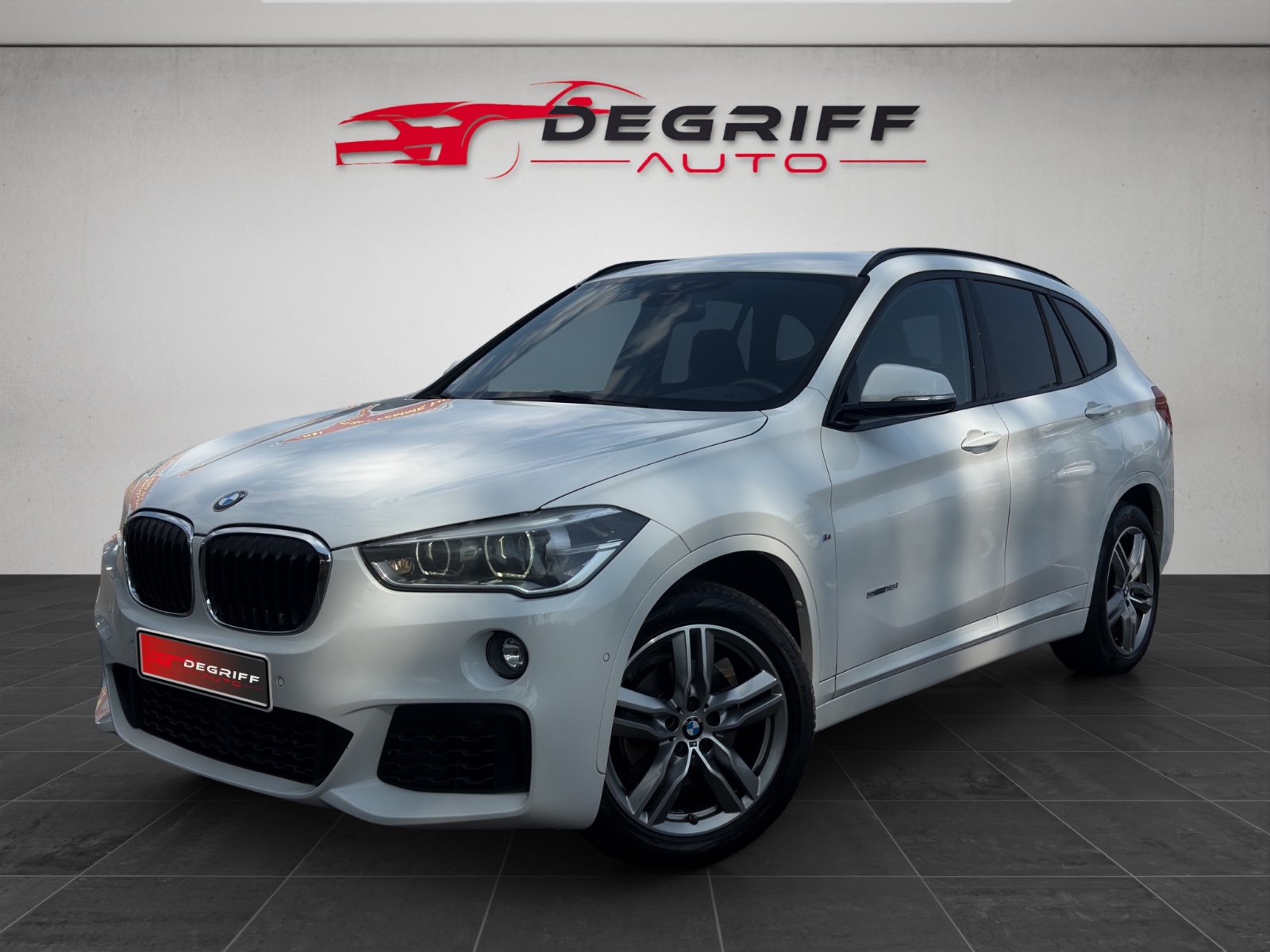 BMW X1 F48 sDrive 18i 140 ch M Sport