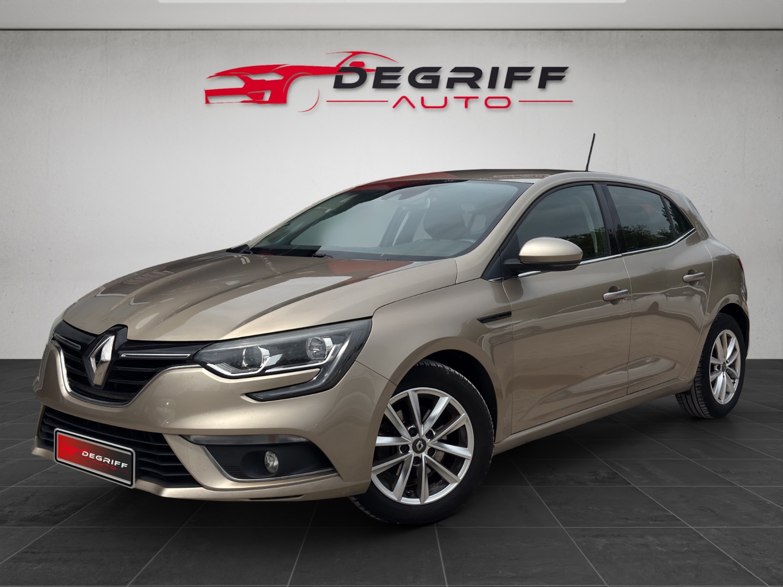 RENAULT MEGANE IV BERLINE TCe 130 Energy Intens