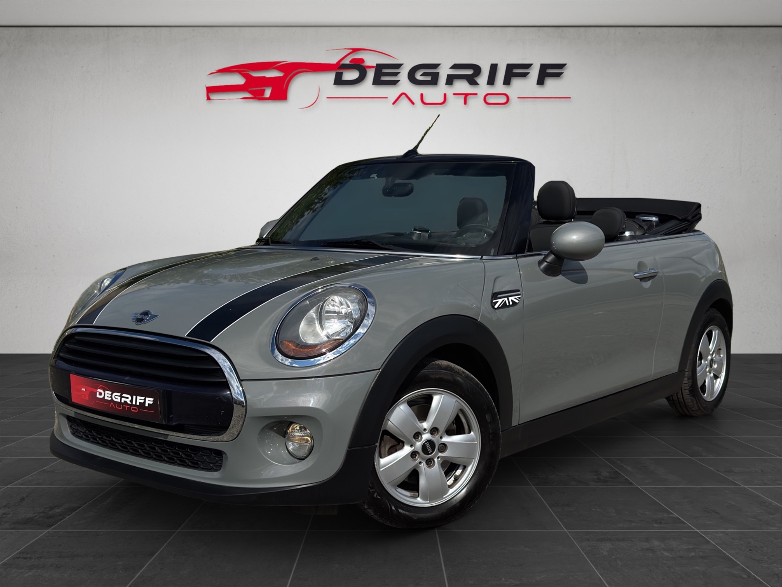 MINI CABRIOLET F57 Cooper 136 ch Finition Red Hot Chili
