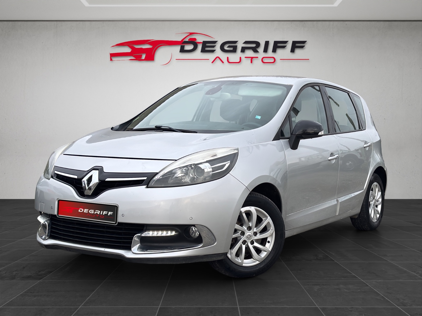 RENAULT SCENIC III dCi 130 FAP Energy eco2 Bose