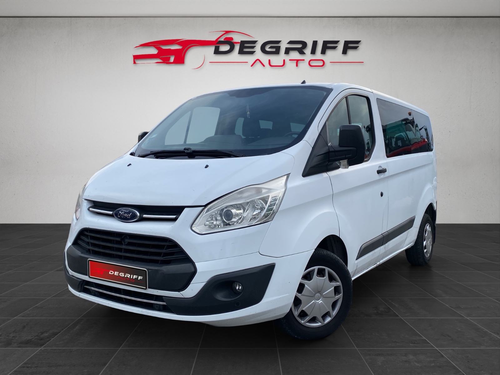 FORD TRANSIT CUSTOM 2.0 TDCI 130 TREND COMBI 9 PL