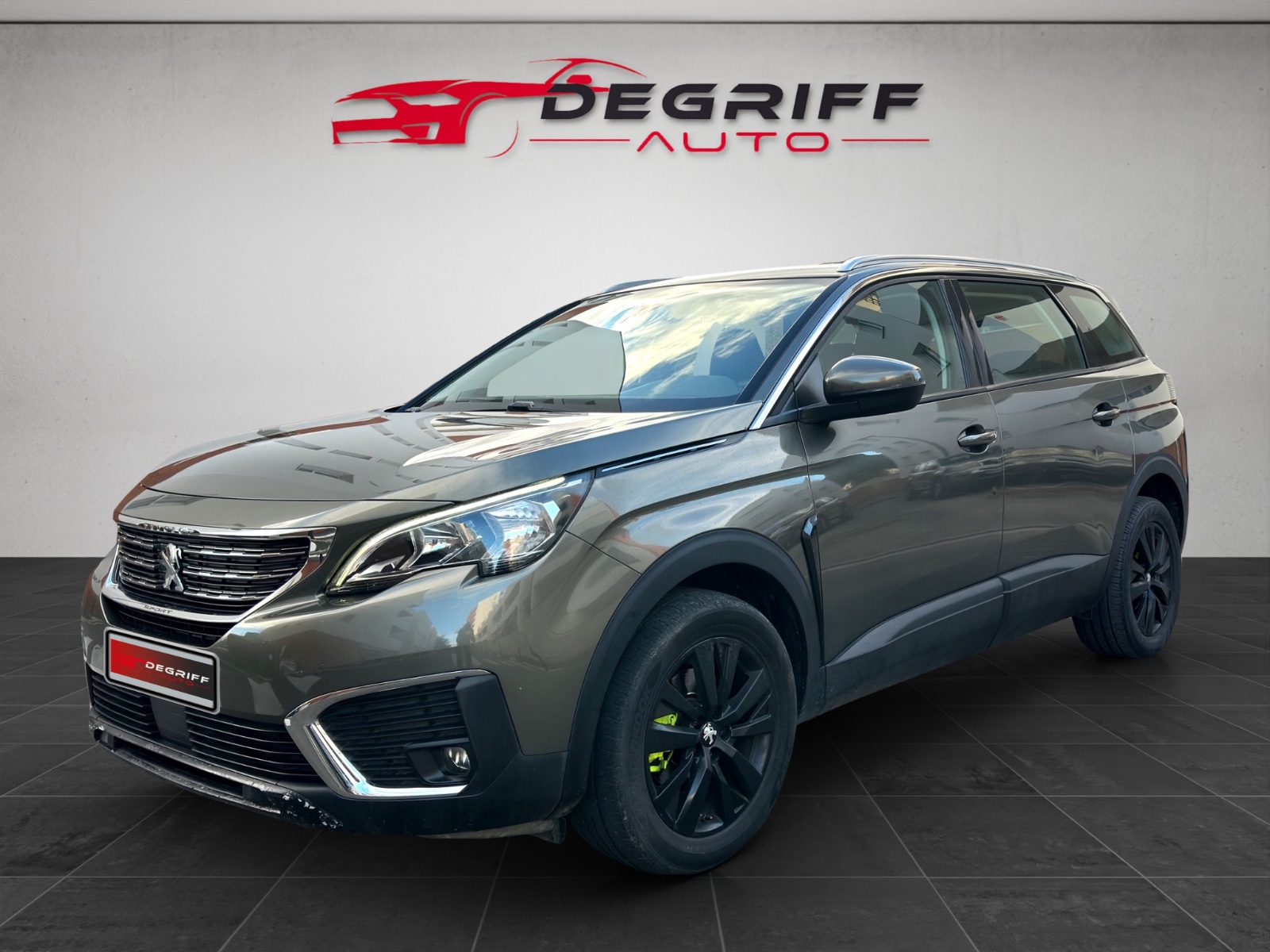 PEUGEOT 5008 1.6 BlueHDi 120ch S&S BVM6 Allure