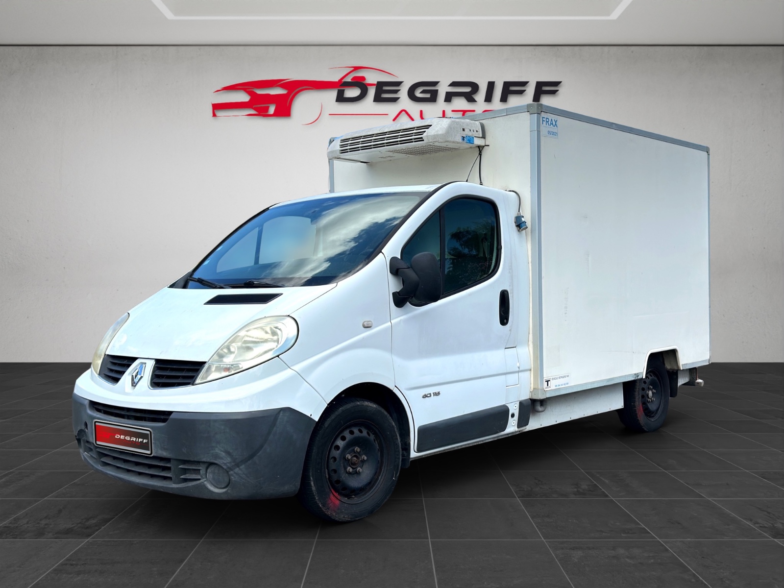 RENAULT TRAFIC ISOTHERME 2.0 DCI 115 1000 KG CAISSE FRIGORIFIQUE