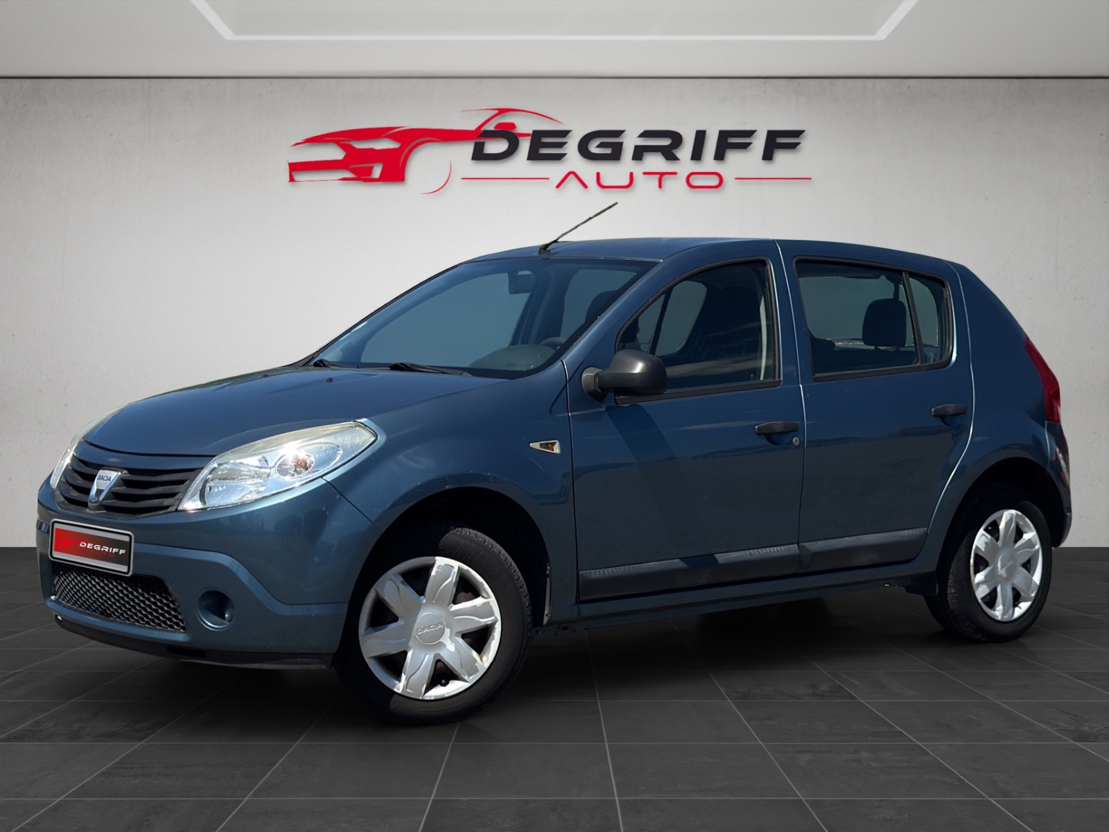 DACIA SANDERO 1.2 16V 75 eco2 1ere main full facture d'entretien dacia