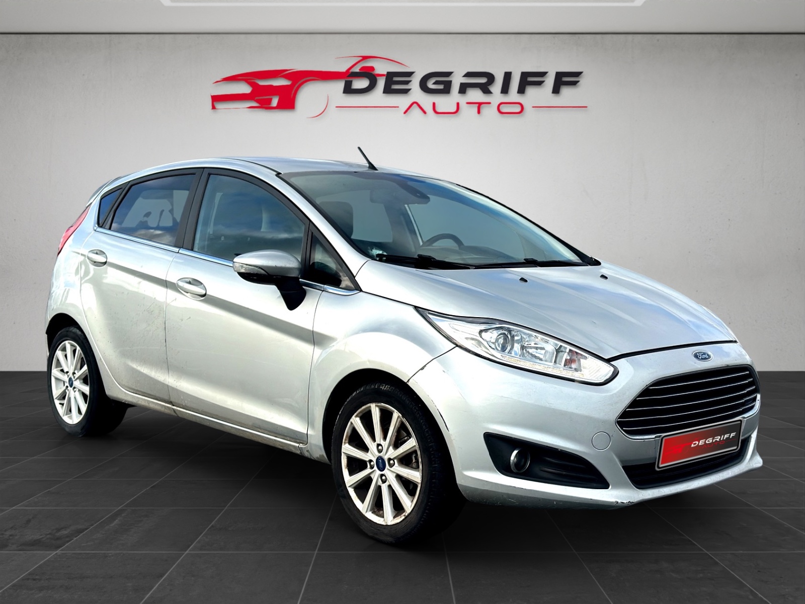 FORD FIESTA 1.0 EcoBoost 100 S&S Titanium