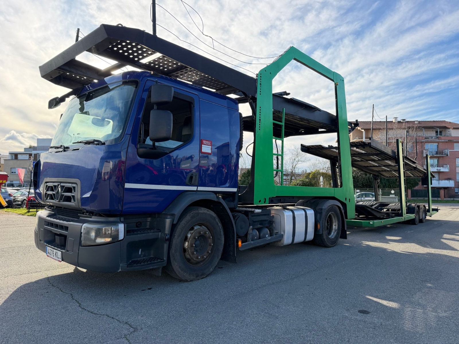 RENAULT TRUCKS D 18 PORTE VOITURE  CAMION IDS LOURD PORTE 8