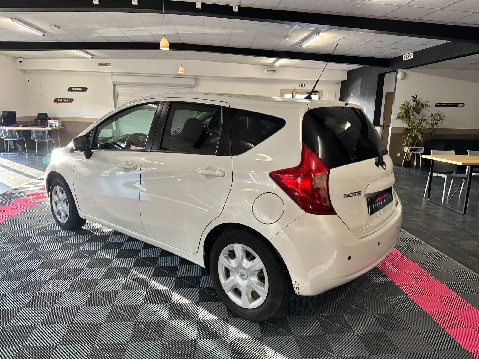 Nissan NOTE 2015 occasion — photo 3
