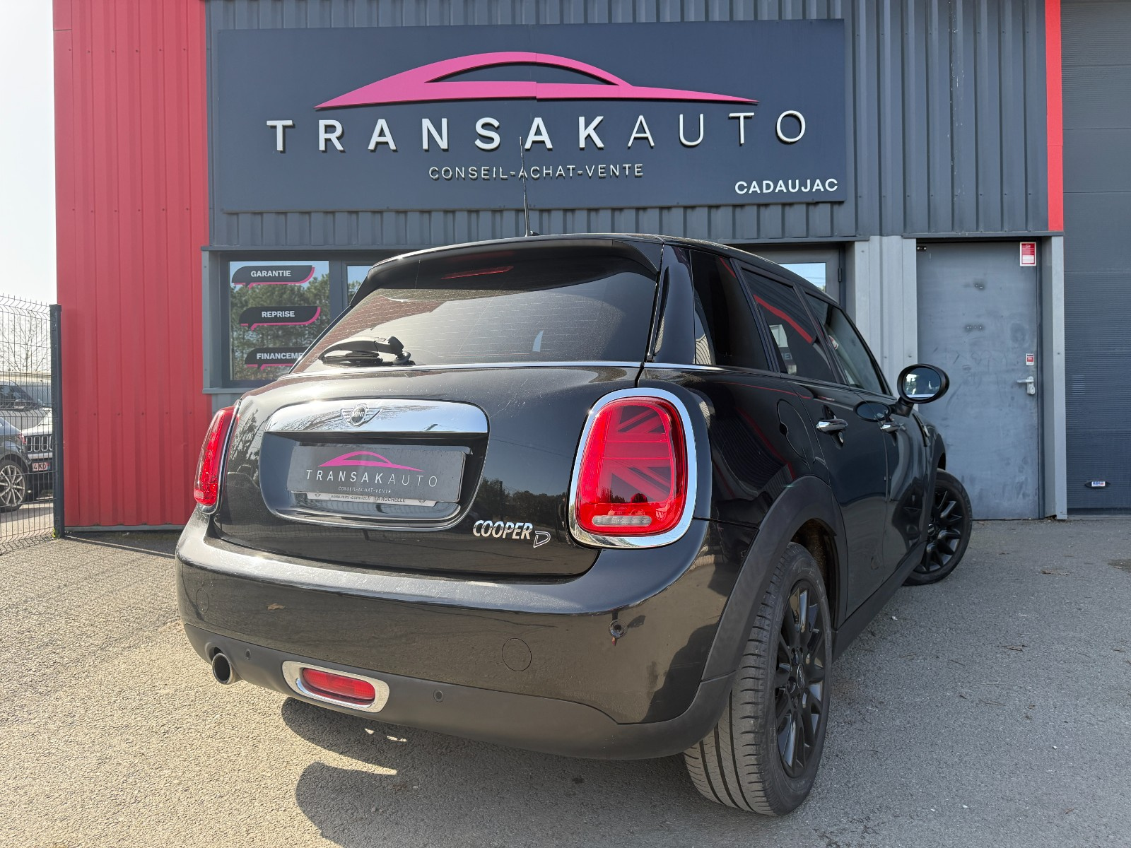 Mini HATCH 5 PORTES 2015 occasion — photo 3