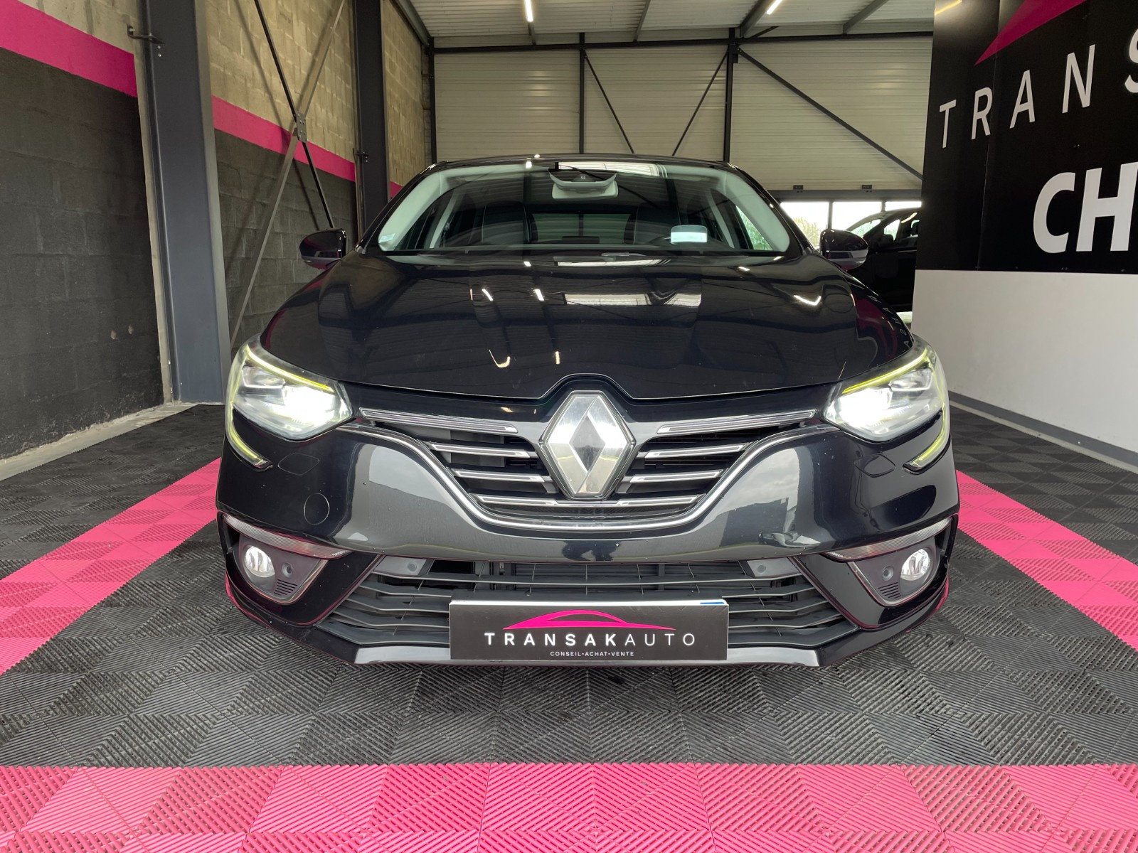 Renault MEGANE IV BERLINE 2017 occasion — photo 2