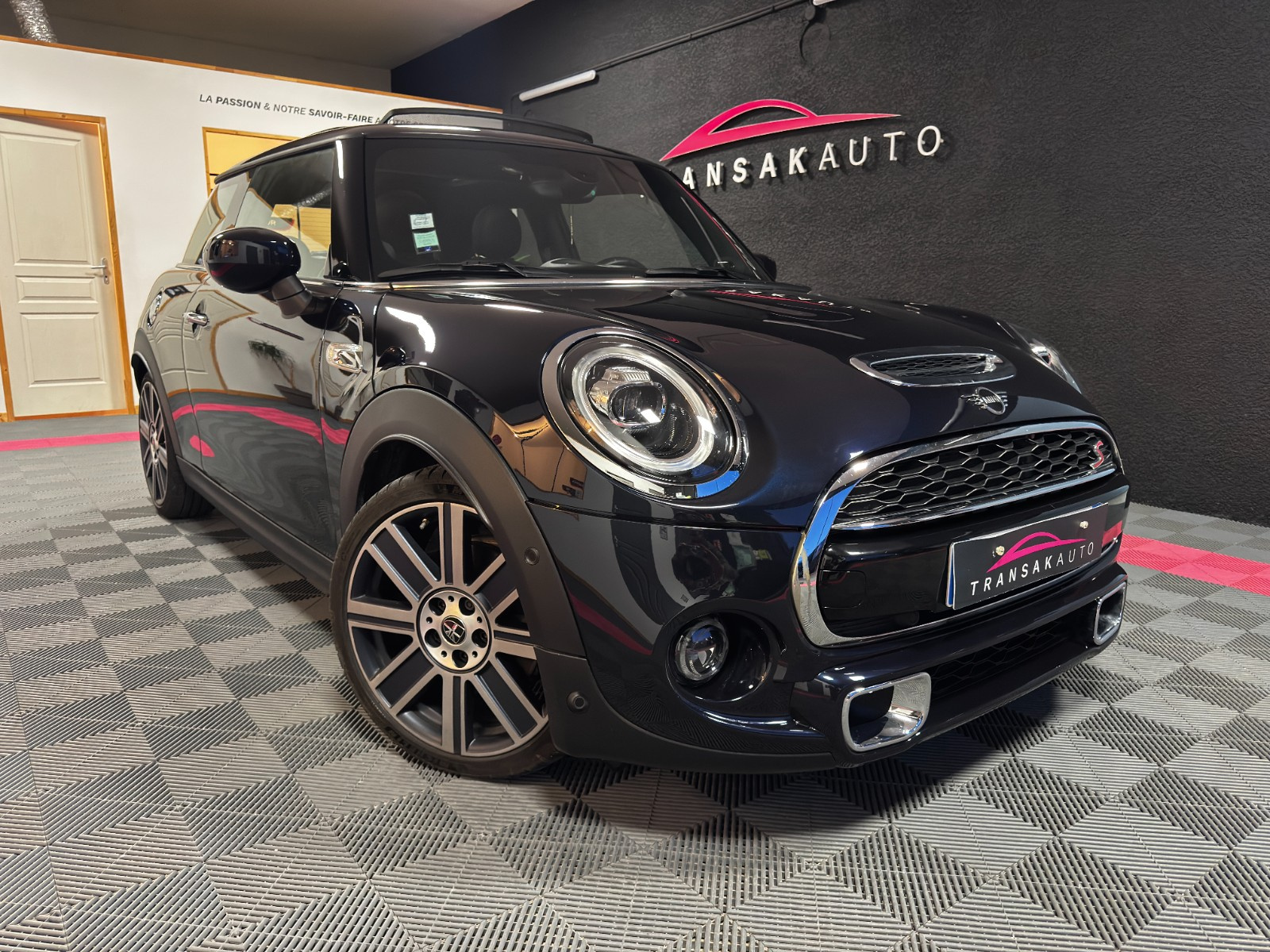 Mini HATCH 3 PORTES LCI 2021 occasion