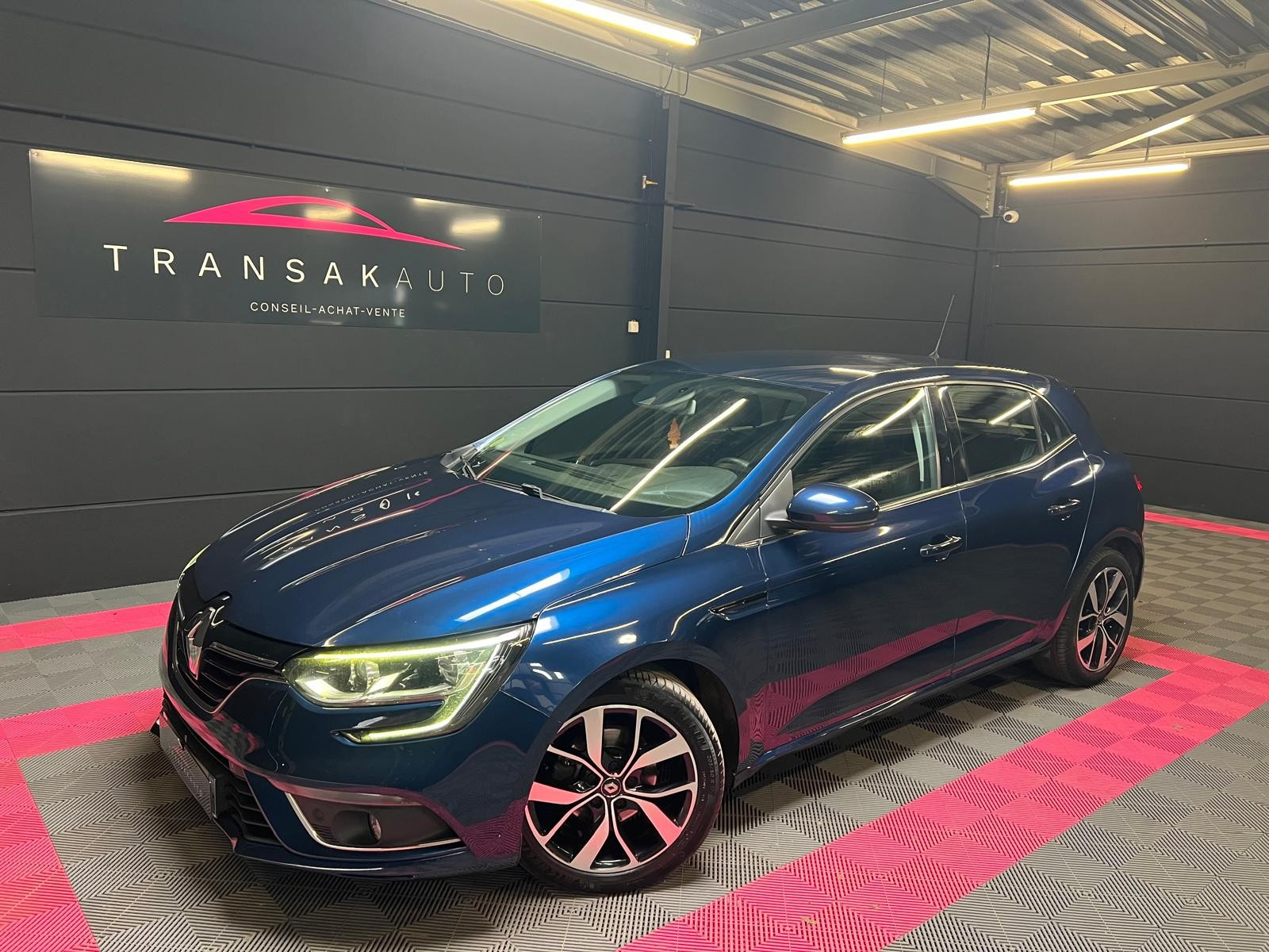 Renault MEGANE IV BERLINE 2019 occasion