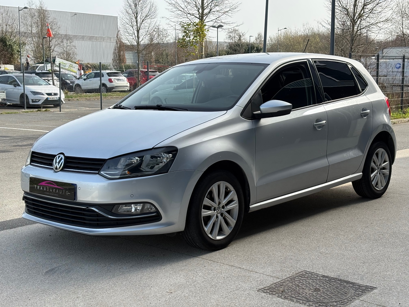 Volkswagen POLO 2015 occasion — photo 2